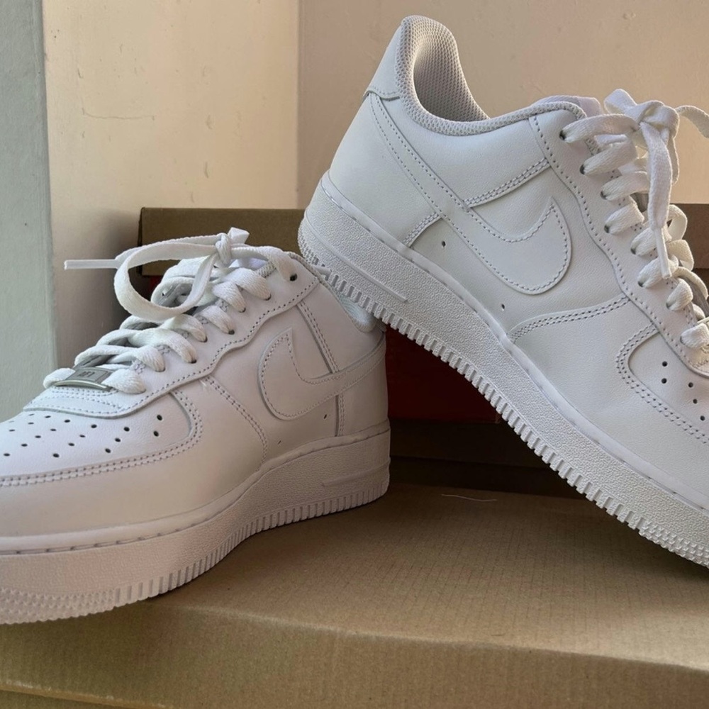 Nike Men's White Air Force 1 Sneakers